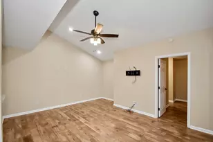 4508 Stanford Ct, Houston, TX 77041 - Photo 6