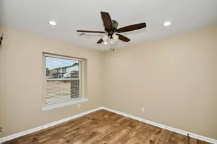 4508 Stanford Ct, Houston, TX 77041 - Photo 16