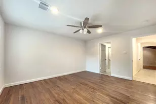 5603 Arboles Dr, Houston, TX 77035 - Photo 12