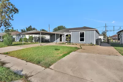 403 Meters Street, Houston, TX 77020 - Photo 2