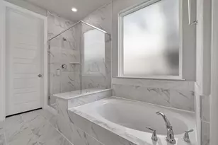 216 Raine Mnr Ct, Montgomery, TX 77316 - Photo 18