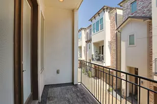 2239 Chenevert St, Houston, TX 77003 - Photo 38