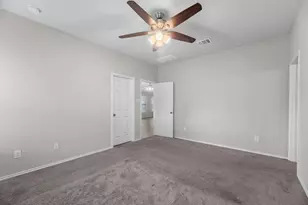18922 Cedar Moss Ct, New Caney, TX 77357 - Photo 14