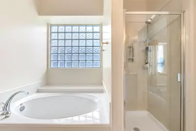 2715 Kimbleton Court, Houston, TX 77082 - Photo 28