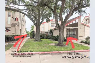 10855 Meadowglen Lane #702, Houston, TX 77042 - Photo 10