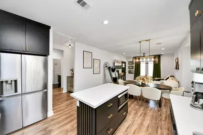 111 Jenkins Street, Houston, TX 77003 - Photo 8