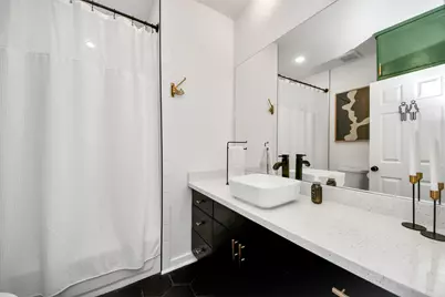 111 Jenkins Street, Houston, TX 77003 - Photo 18
