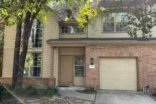68 Lakeridge Ct, The Woodlands, TX 77381 - Photo 2