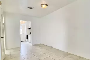 7067 Chasewood Dr, Houston, TX 77489 - Photo 6