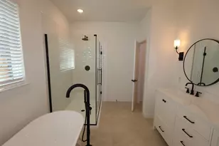 18610 Eastwood Rdg Ct, Crosby, TX 77532 - Photo 10