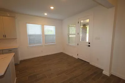 18610 Eastwood Ridge Court, Crosby, TX 77532 - Photo 8