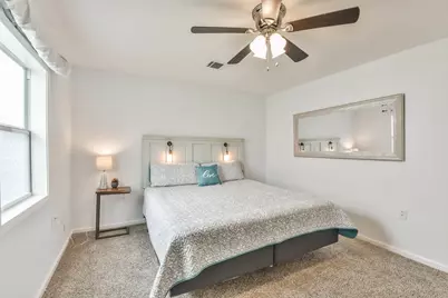 1515 19th Street, Galveston, TX 77550 - Photo 22