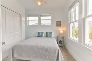 1515 19th St, Galveston, TX 77550 - Photo 42