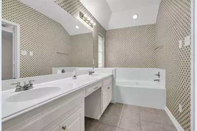14420 Walters Road #30, Houston, TX 77014 - Photo 20