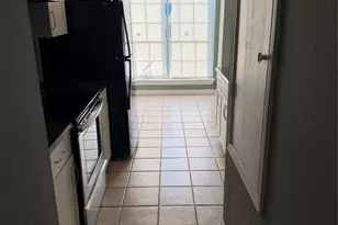 8321 Nairn St, Houston, TX 77074 - Photo 4