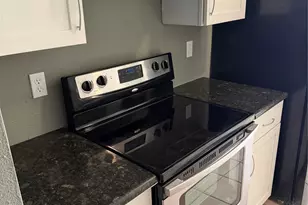 8321 Nairn St, Houston, TX 77074 - Photo 6