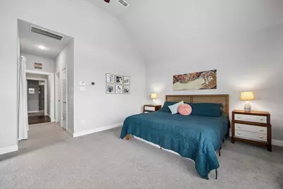 1018 Shepherd Oaks Drive, Houston, TX 77018 - Photo 22