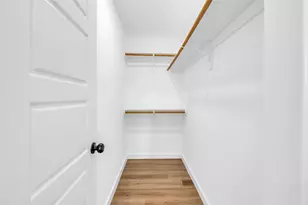 9818 Sandra St, Houston, TX 77016 - Photo 10
