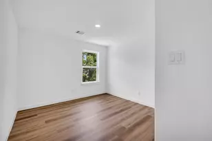 9818 Sandra St, Houston, TX 77016 - Photo 14