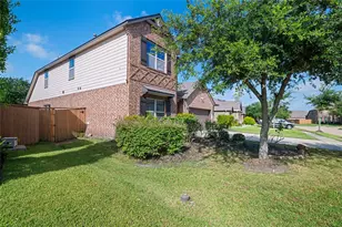 2732 Rogliano Ln, League City, TX 77573 - Photo 2