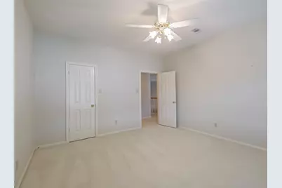 633 Clarenda Falls Drive, Sugar Land, TX 77479 - Photo 38