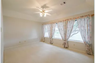 633 Clarenda Falls Drive, Sugar Land, TX 77479 - Photo 34