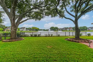 633 Clarenda Falls Dr, Sugar Land, TX 77479 - Photo 44