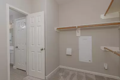 50 E Pipers Green, The Woodlands, TX 77382 - Photo 18