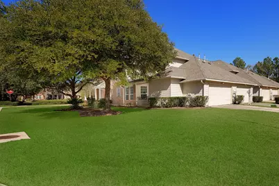 50 E Pipers Green, The Woodlands, TX 77382 - Photo 26