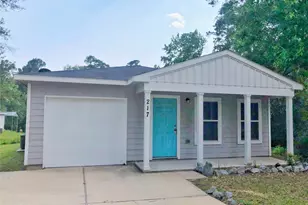 217 Cherry Tree, Livingston, TX 77351 - Photo 2