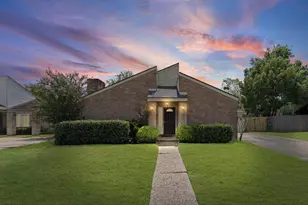 11535 Ella Lee Ln, Houston, TX 77077 - Photo 2