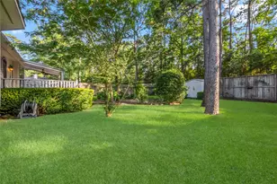 118 W Russet Grove Cir, The Woodlands, TX 77384 - Photo 16
