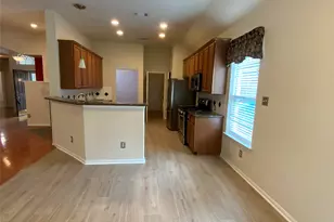 118 W Russet Grove Cir, The Woodlands, TX 77384 - Photo 6