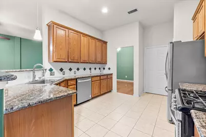 118 W Russet Grove Circle, The Woodlands, TX 77384 - Photo 26