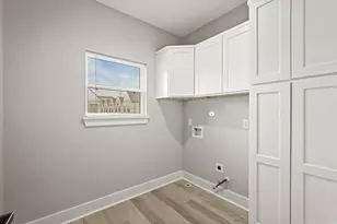 2113 St Charles St, Houston, TX 77003 - Photo 14