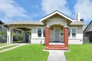 6 Jenkins St, Houston, TX 77003 - Photo 1