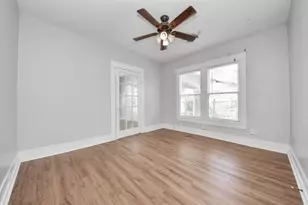 6 Jenkins St, Houston, TX 77003 - Photo 32