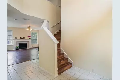 11011 Hunting Path Court, Houston, TX 77065 - Photo 14