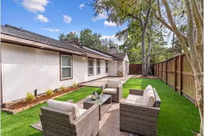 315 Greenpark Drive, Houston, TX 77079 - Photo 8