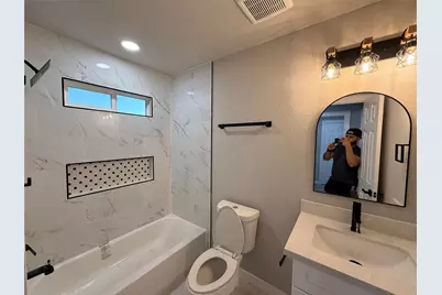 3268 Holman St #3, Houston, TX 77004 - Photo 12