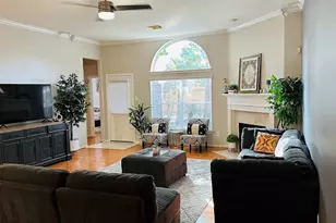 26 Jewelsford Dr, The Woodlands, TX 77382 - Photo 4