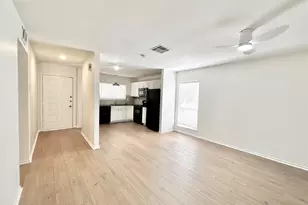 4 Marabou Pl, The Woodlands, TX 77380 - Photo 8