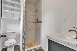 5603 N Wayside Dr, Houston, TX 77028 - Photo 20