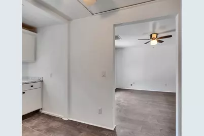 5603 N Wayside Drive, Houston, TX 77028 - Photo 16