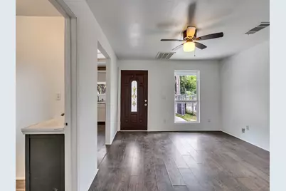 5603 N Wayside Drive, Houston, TX 77028 - Photo 4