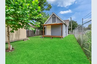 5603 N Wayside Drive, Houston, TX 77028 - Photo 26
