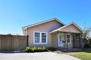 7828 Scott, Houston, TX 77051 - Photo 1