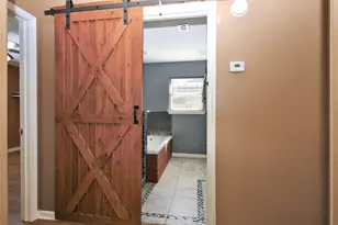 7828 Scott, Houston, TX 77051 - Photo 10