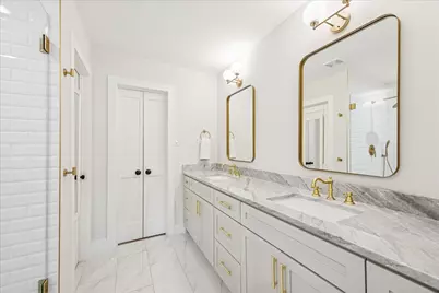 14723 Chadbourne Drive, Houston, TX 77079 - Photo 18