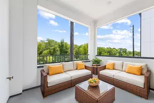 2704 Grand Fountains Dr, Houston, TX 77054 - Photo 18